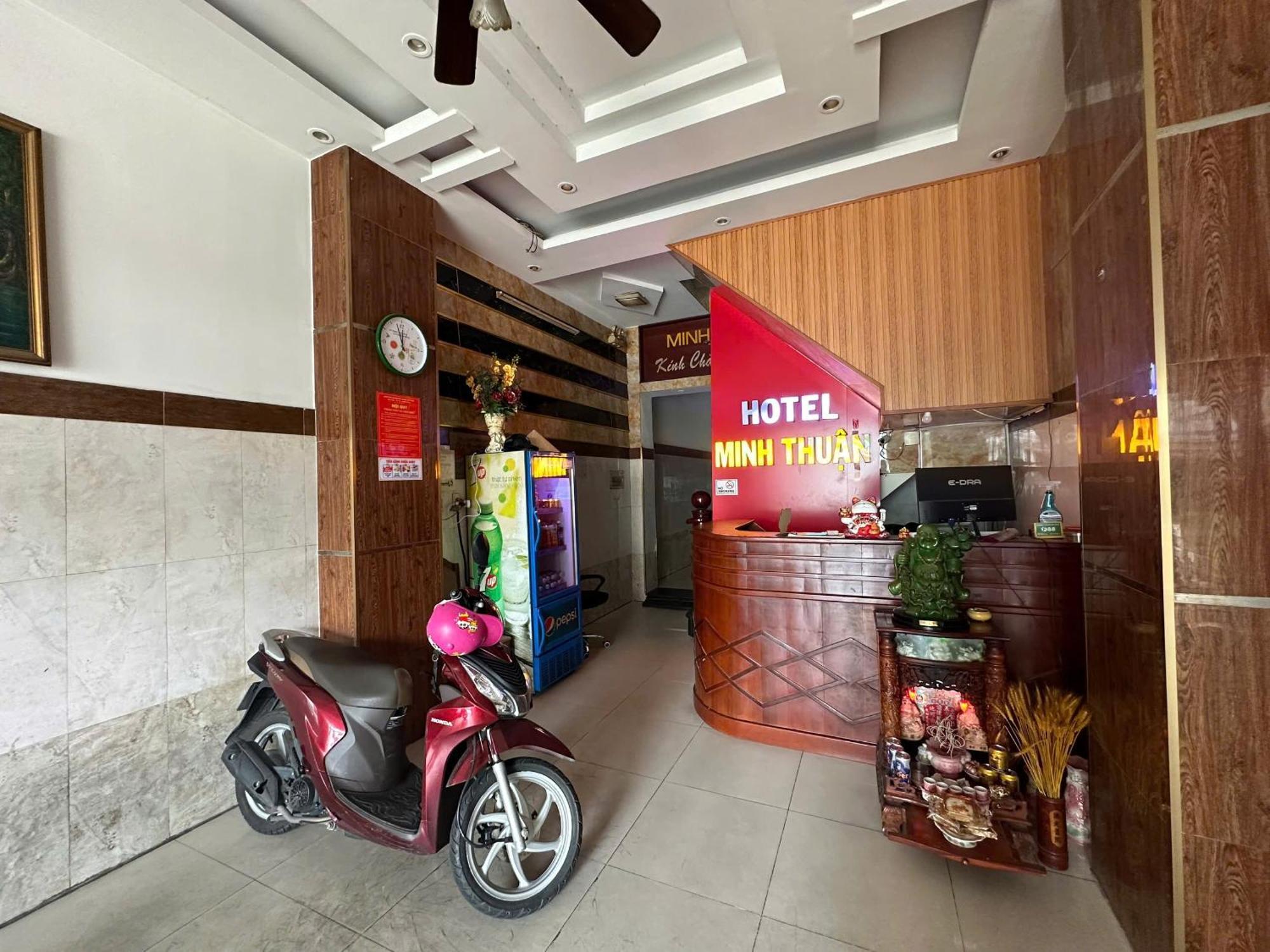 Khách sạn Oyo 1240 Minh Thuan TP. Hồ Chí Minh