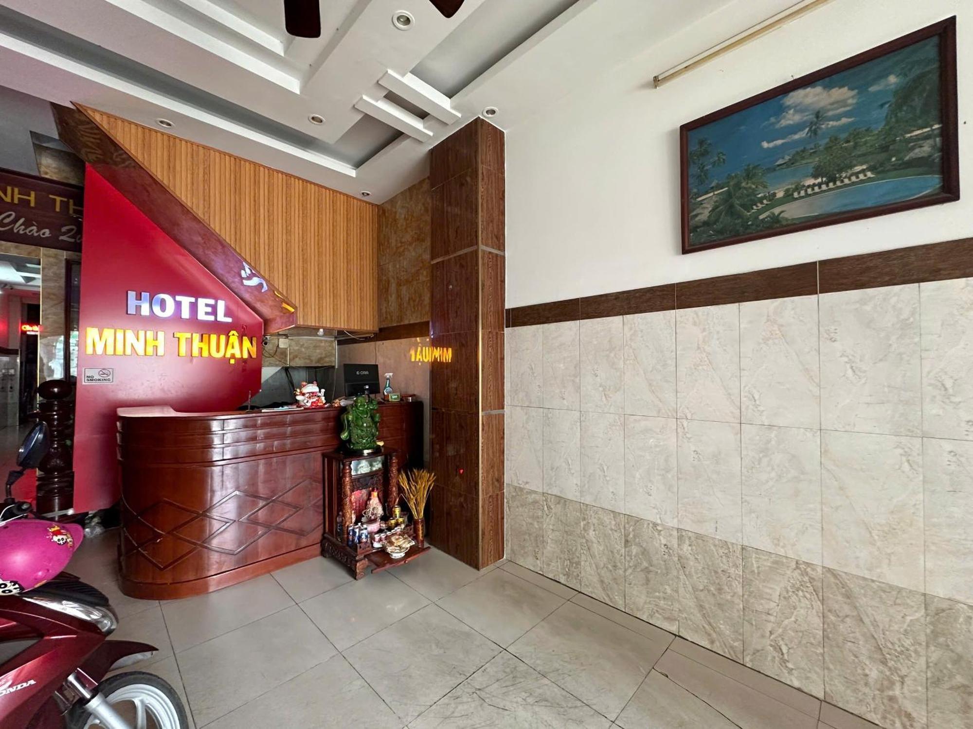 Oyo 1240 Minh Thuan Khách sạn 2*