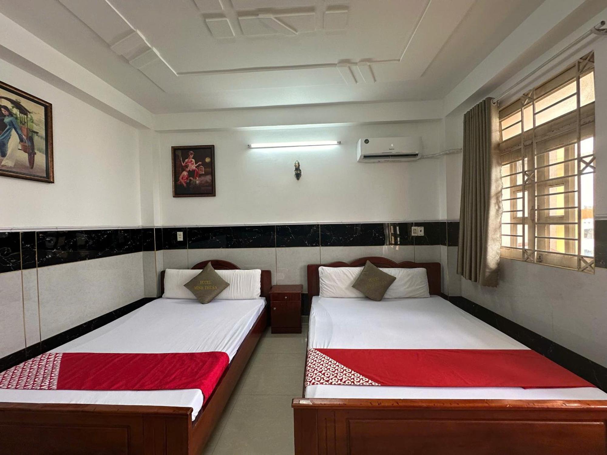 Khách sạn Oyo 1240 Minh Thuan 2*