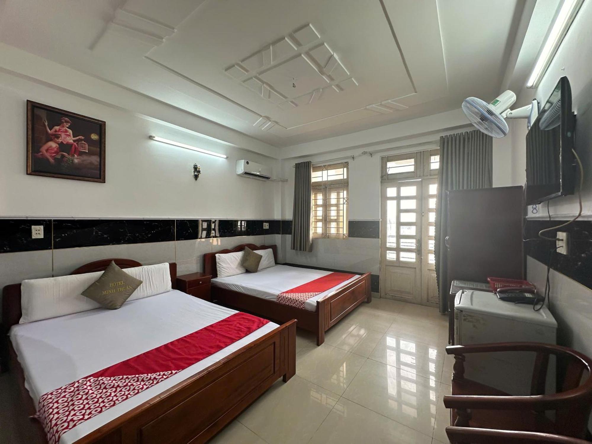 Oyo 1240 Minh Thuan Khách sạn TP. Hồ Chí Minh